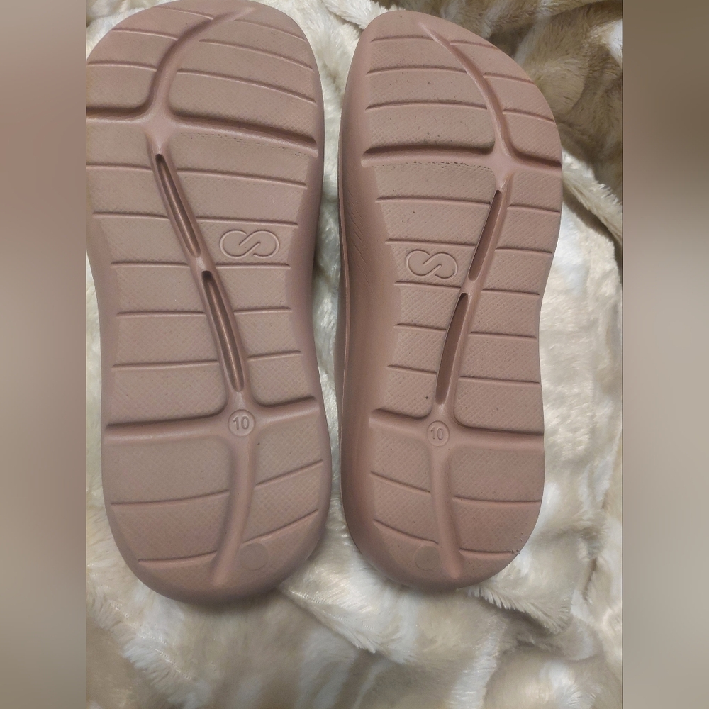 Calla Elegant Mauve Women's Slippers - Picture 4 of 4